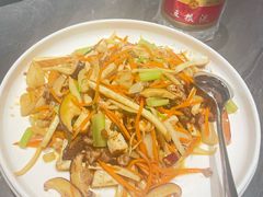 -梁家大院•农家菜(昆山会展中心店)