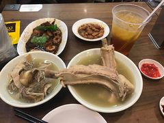 -松發肉骨茶(牛车水店)