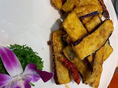 -老周家酱卤猪蹄私房菜(克拉玛依西街店)