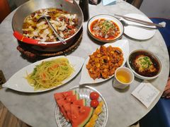 -渝信川菜 · 川味家常菜(财富购物中心店)
