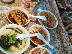 -怪噜范·老贵阳街头名小吃(数博万达店)
