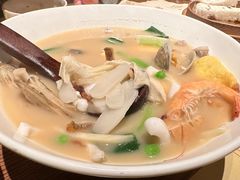 -荣家黄鱼面(前滩太古里店)