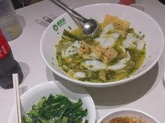 -绿草地·湘菜(7mall店)