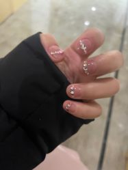-UGIRL有个美甲