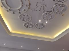 -王府井酒店(金桥港湾店)