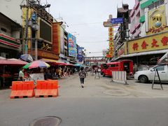 -瓦洛洛传统市场