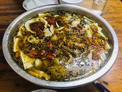 -黑皮酸菜鱼(三山街店)