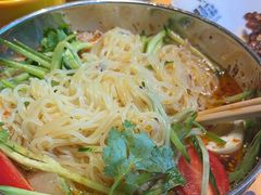 -喝丢一只鞋海鲜烧烤·海肠捞饭(东关街店)