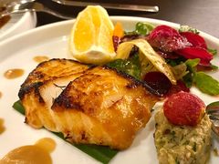 -卡佩罗意大利餐厅及酒吧Al Cappello Trattoria