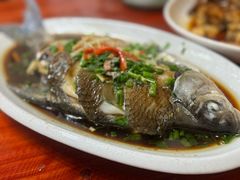 -芦茨金富饭庄·25年老字号·专做稻草鸡