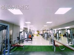 -金碧世纪花园游泳池