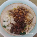 就在武汉理工大学东门！！陕西油泼面