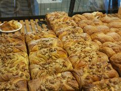 -Dough&Joe团憩(瑞虹天地月亮湾店)