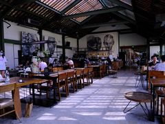 -喜洲吧·江畔老船厂·庭院餐厅(喜临院店)