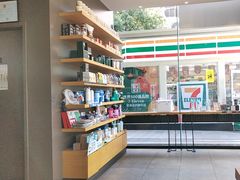 -星巴克(昆明金鹰天地店)