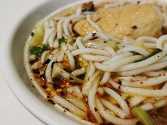 -花溪王记牛肉粉(四季花溪商场店)