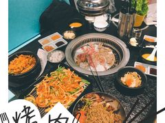 -烤路里·韩国品质自助烤肉(石路天虹4号店)