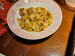 -魏铭鱼头捞饭(晋阳路店)