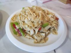 尖椒豆皮-叁拾壹克饺子·东北菜(国贸店)