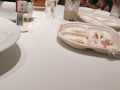 -醉辉皇上海之巅(上海中心大厦店)