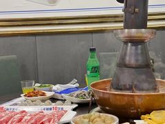 -楼外楼大刀肉传统火锅(西安大路店)