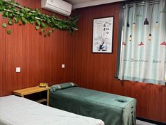 -国医整脊馆(武夷路店)