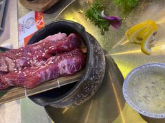 -哈哈碳都·牛肋条无限自助烤肉(台江万达店)