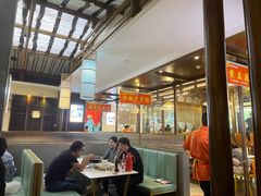 -阿瓦山寨·湘菜现炒·剁椒鱼头王(咸阳总店)