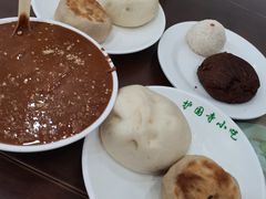 -护国寺小吃(左家庄店)