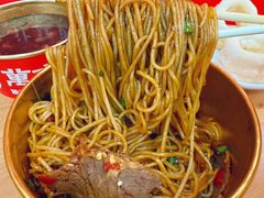 -万方圆拌粉瓦罐汤(恒茂华城店)