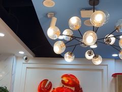 -休记光头香辣蟹干锅(绵竹店)