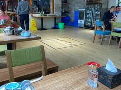 大堂-土桥手掌鸡·26年灌县老味道(都江堰店)