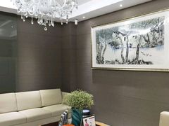 -雅悦齿科(顾村公园店)