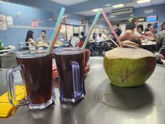 -黄亚华小食店(Jalan Alor)