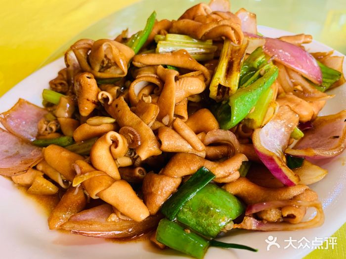 红炎炎农家菜老字号(金水台店)图片