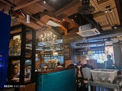 -领鲜活海鲜榴莲自助火锅(东门店)