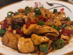 -佬麻雀·新湘菜(东方宝泰店)