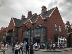 -钟书阁(松江泰晤士小镇店)