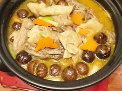 乳鸽煲-君悦酒店·1881·北京烤鸭