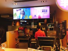 -麦当劳(中山公园龙之梦店)
