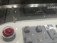 -ROSEONLY诺誓(青岛万象城店)