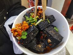黑色经典臭豆腐-黑色经典臭豆腐·湖南特产(步行街店)