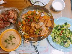 干锅土豆片-粥公粥婆精品家常菜(青龙桥店)