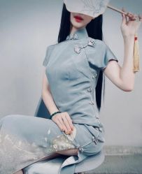 -租旗袍租礼服馆