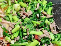 青菜牛肉-国庆鸡杂老店