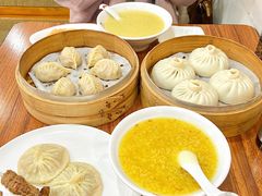 茴香鲜肉包-东升灌浆包(辛庄街总店)