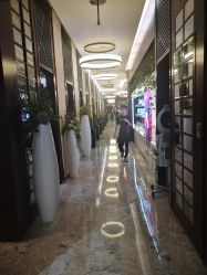 -AKOZO Beauty Salon
