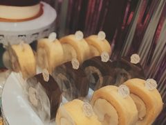 -花花卷卷·鲜食蛋糕(静安久光百货店)