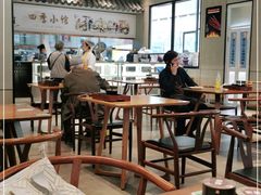 大堂-四季小馆·地道北京小吃(广百店)