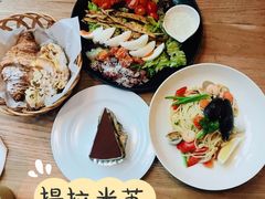 -麦田工坊(月湖店)